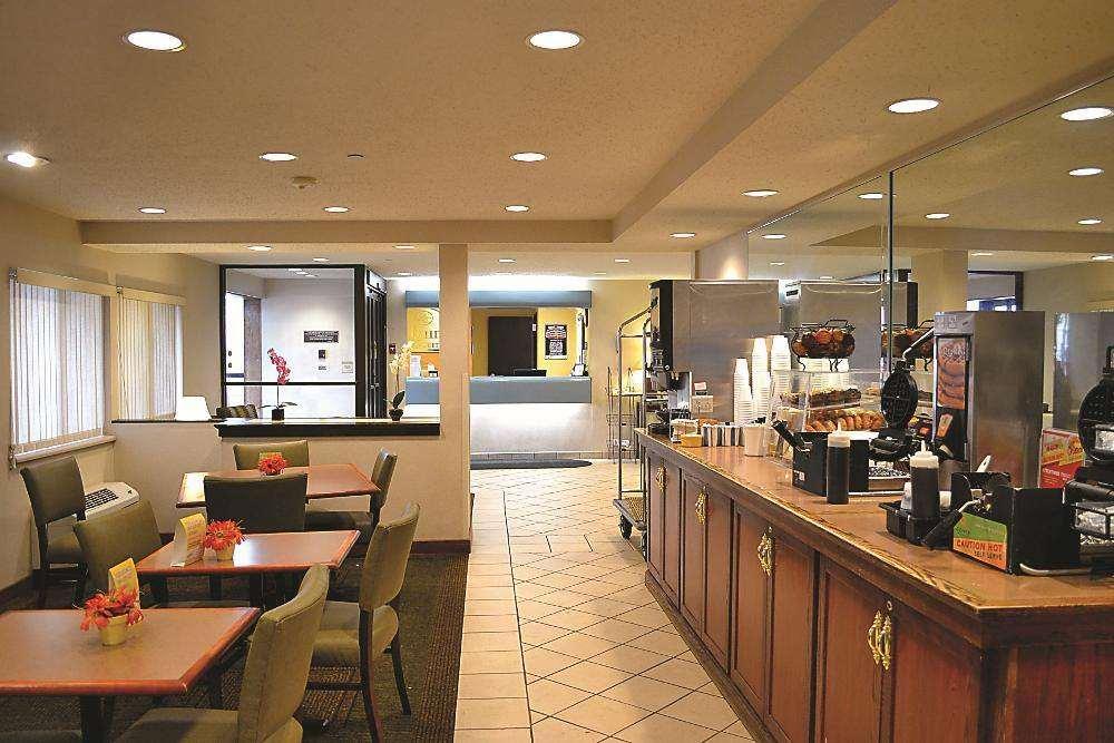 Days Inn By Wyndham Pleasant Prairie Kenosha Létesítmények fotó