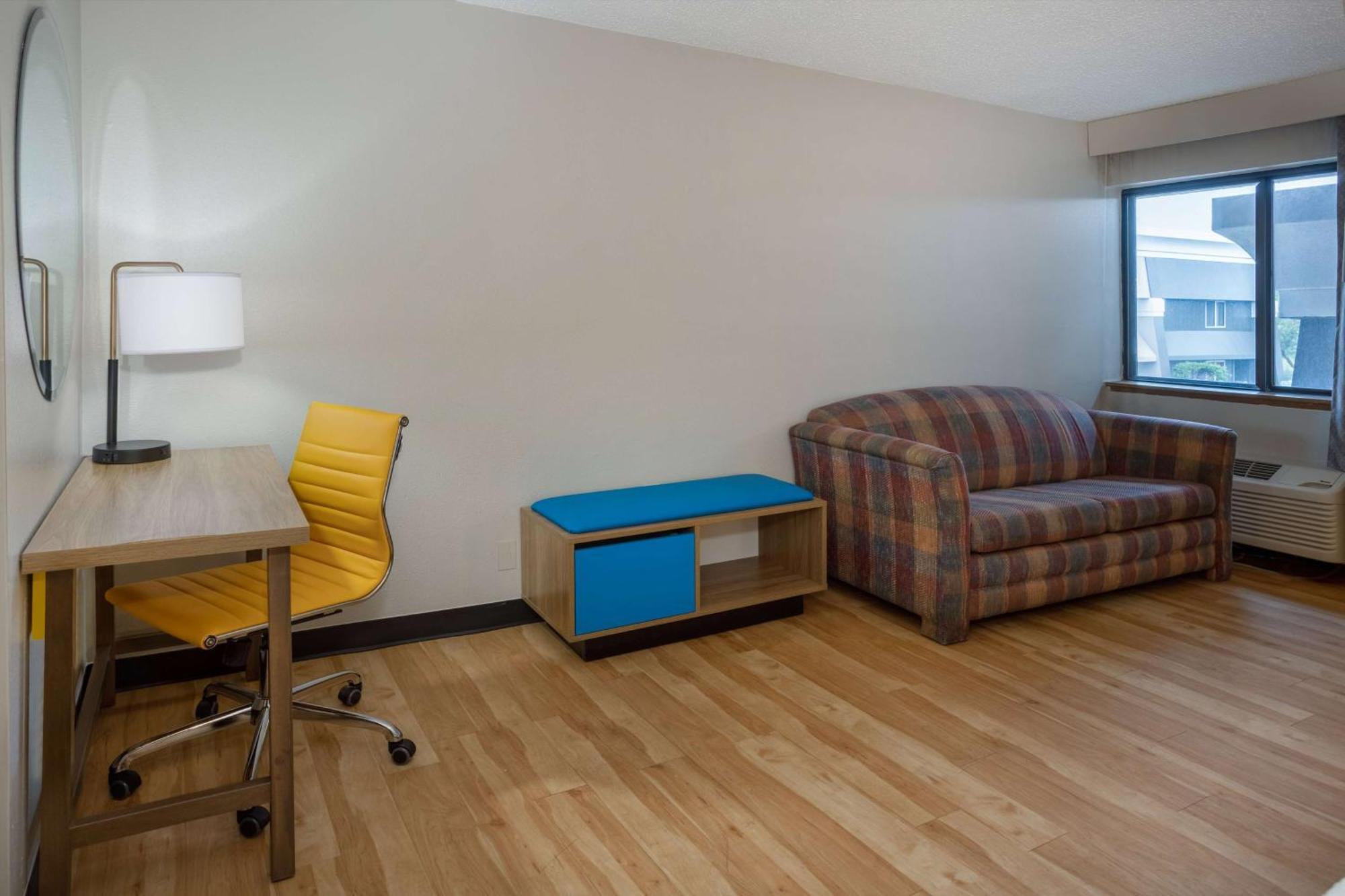 Days Inn By Wyndham Pleasant Prairie Kenosha Kültér fotó